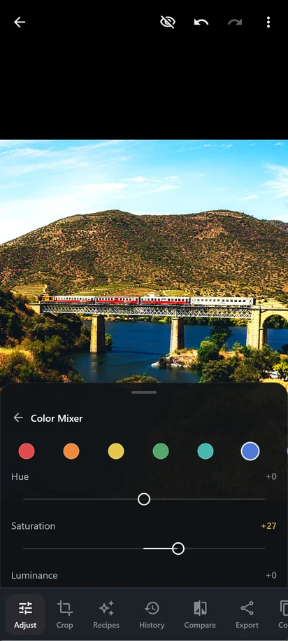 The Color Mixer panel, with eight color circles and the Hue, Saturation and Luminance sliders.